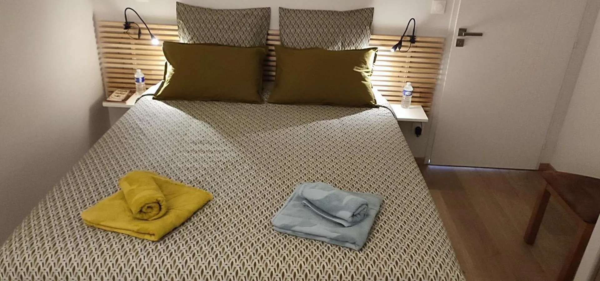 B&B Du Cote De Chez Paule, Chambre Avec Entree Independante Et Salle D'Eau Privative Séméac
